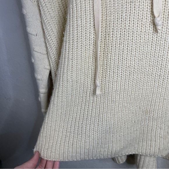 𝅺glam Women's Hooded Sweater Oversized Baggy and Soft Cream Size Medium Large - Picture 9 of 14